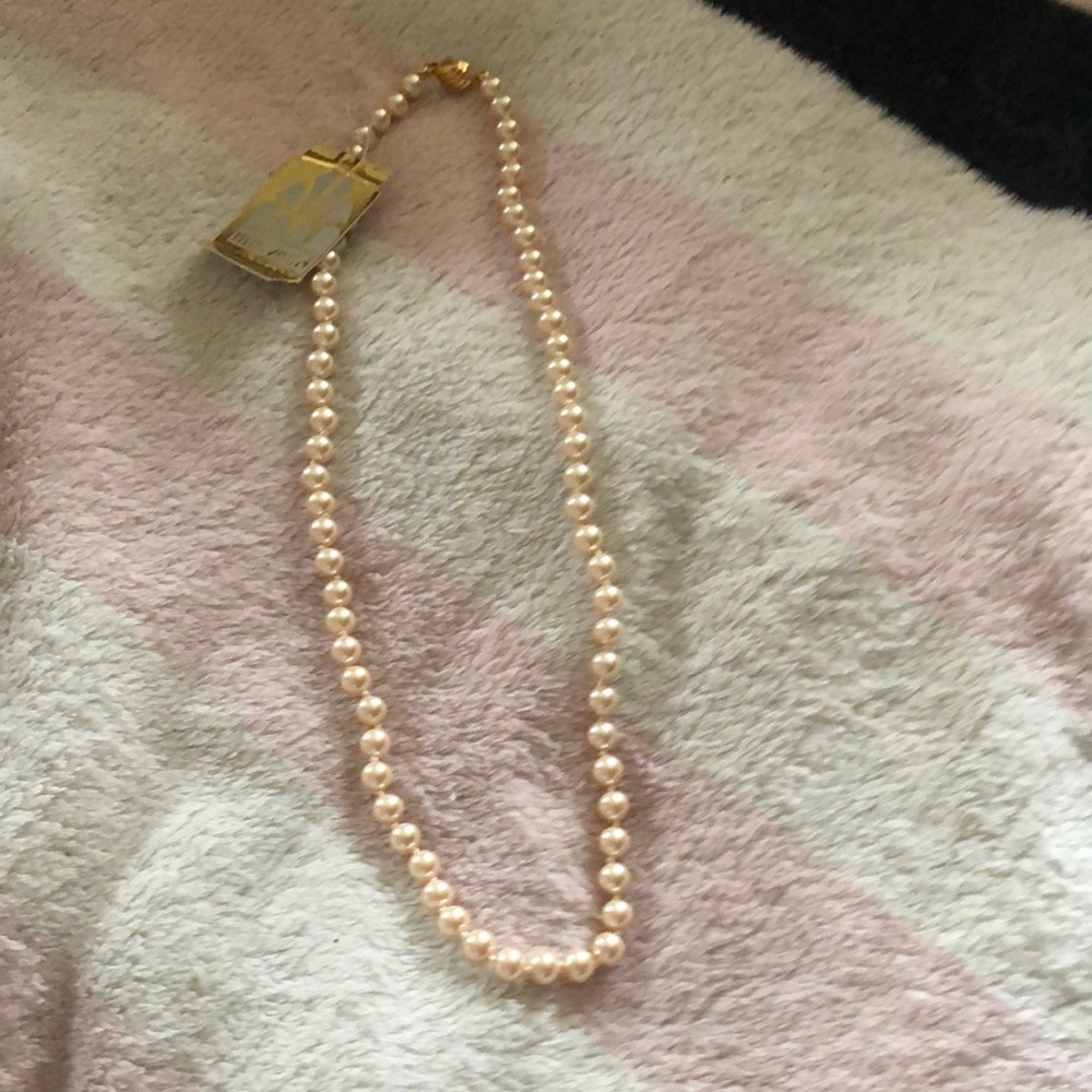 MARELLA Cream Necklace Classic Jewelry